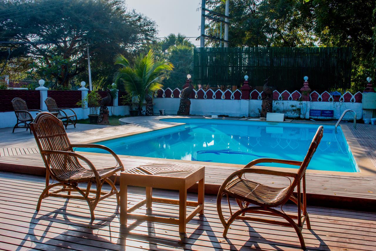 Lawkanat Hotel Bagan Exterior photo